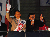 市田書記局長、門候補街宣