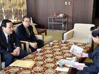 府委、市田書記局長大演説会案内