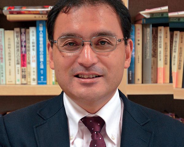【緊急談話・安倍改憲阻止へ】「改憲発議への策動と対峙する『市民と野党の共闘』。その要に共産党があります」/憲法9条京都の会事務局長 奥野恒久・龍谷大学教授 【緊急談話・安倍改憲阻止へ】「改憲発議への策動と対峙する『市民と野党の共闘』。その要に共産党があります」/憲法9条京都の会事務局長 奥野恒久・龍谷大学教授