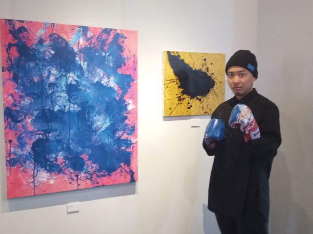 ブロガーから転身、画家・宮森勇人さん　京アニ火災契機に京都で初個展／中京区のギャラリー、３日まで