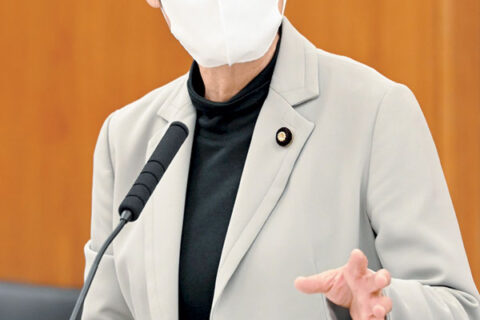 介護現場の声を届ける　賃上げできる再改定、直接支援を〈宝の議席必ず　倉林明子参院議員の実績〉