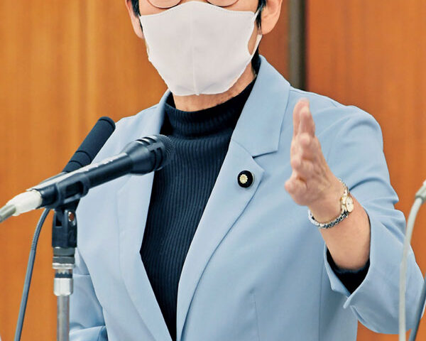 公費１兆円投入で「高すぎる国保」大幅引き下げを　〈宝の議席必ず　倉林明子参院議員の実績〉“救えるはずの命が救えない”日本ではいけない