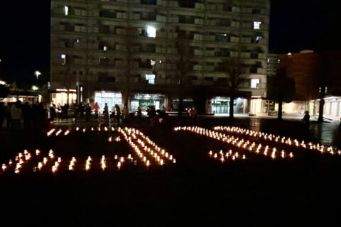 ３・11被災地の復興願うメモリアルキャンドル　避難者、地元住民らが開催／伏見区・向島ニュータウン
